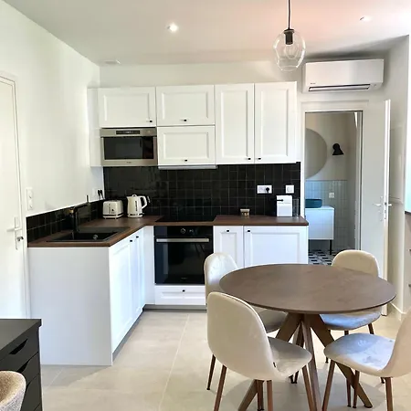 De Charme Proche Gare Apartament